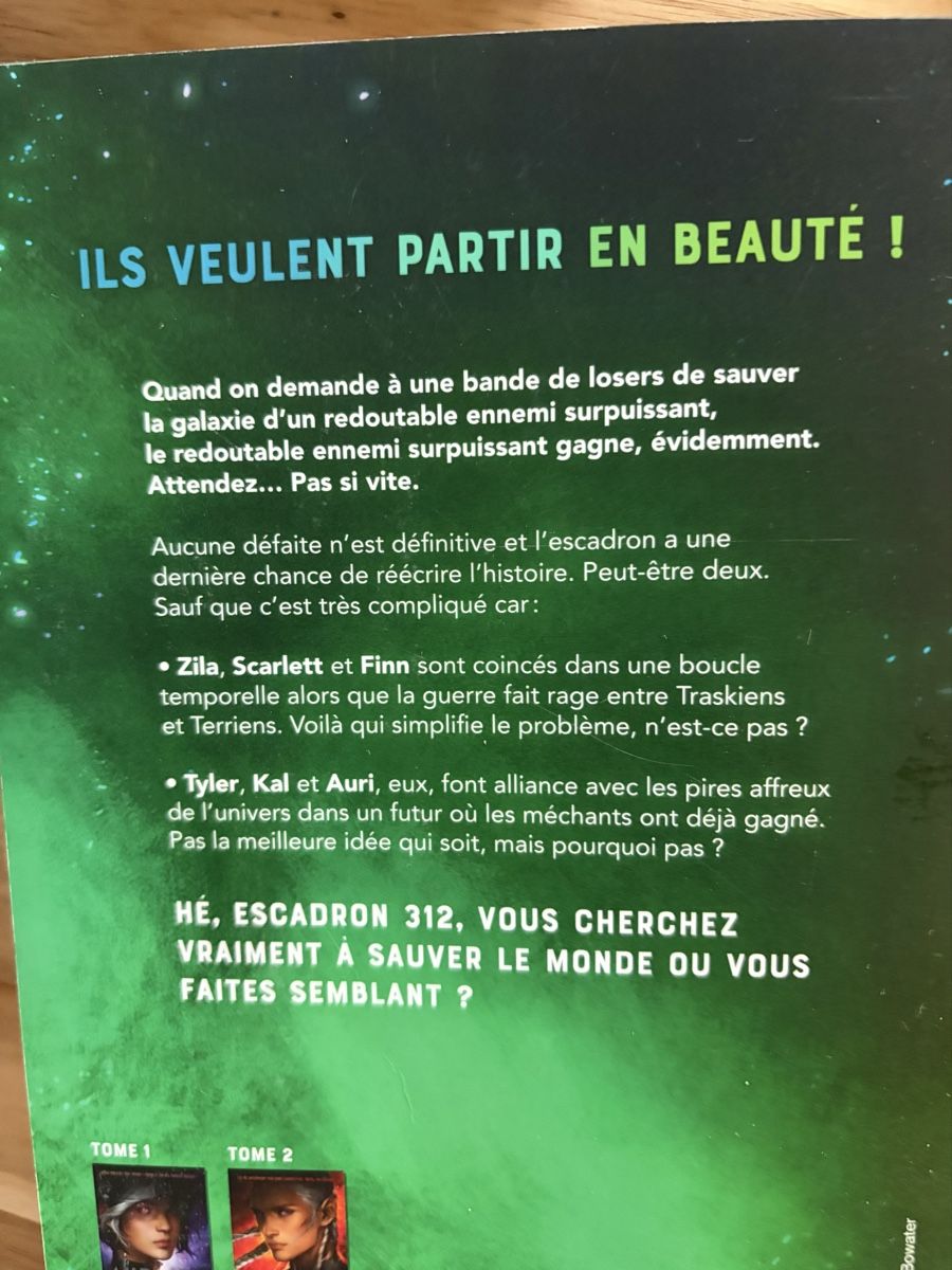 Bücher: Aurora Squad Lot de 3 tomes par Kaufman – Gebraucht aus Crissier von Nouchki76 3
