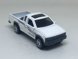 Matchbox 1995 Nissan Hardbody #693