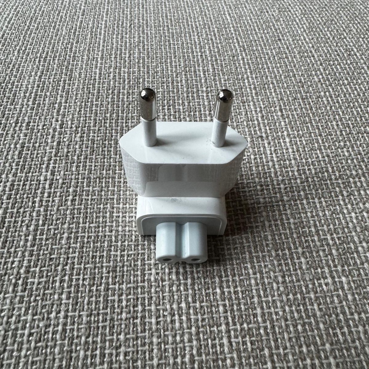 Apple Unità & Adattatore: Apple - Travel Adapter Plugs – Nuovo (secondo la descrizione) da Zürich venduto da M4xi_13 1