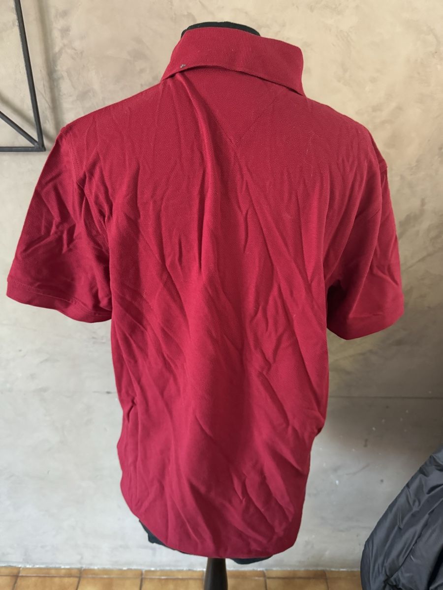 Magliette Polo: Polo Tommy Taille M kilyan  – Nuovo e nell'imballaggio originale da Veyrier venduto da kimedovapa 1