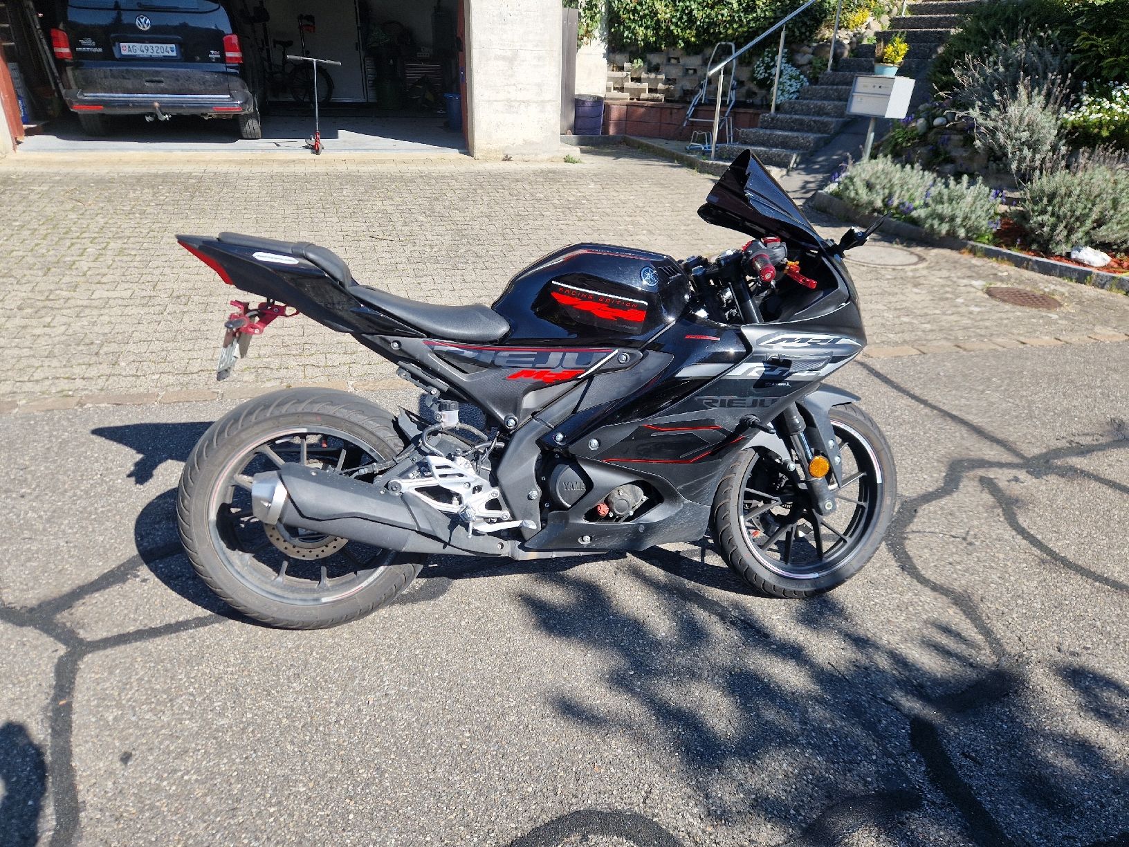 Yamaha Strada: Yamaha R125 Model Jahr 2024 – Usato da Remigen venduto da 07watch_collector