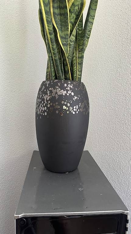 Vasi per fiori: Wunderschöner Blumentopf mit Bepflanzung – Usato da Gossau SG venduto da ReRaGa 3
