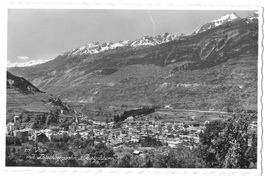 Visp Gesamtansicht mit Lötschbergbahn und Bietschhorn
