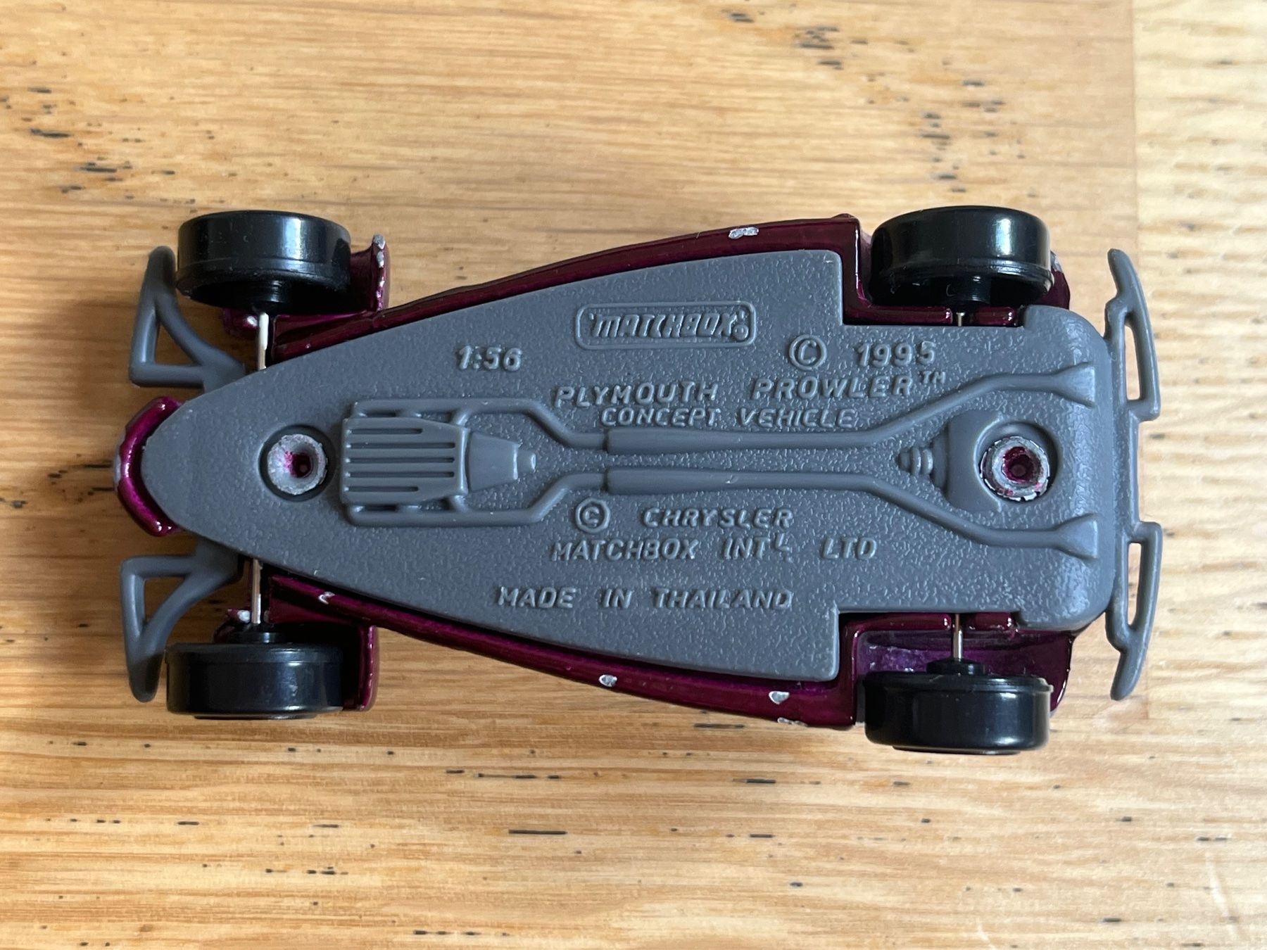 Matchbox Giocattoli: Matchbox (1995) Chrysler Spielzeugauto – Usato da Inwil venduto da san_zh 1
