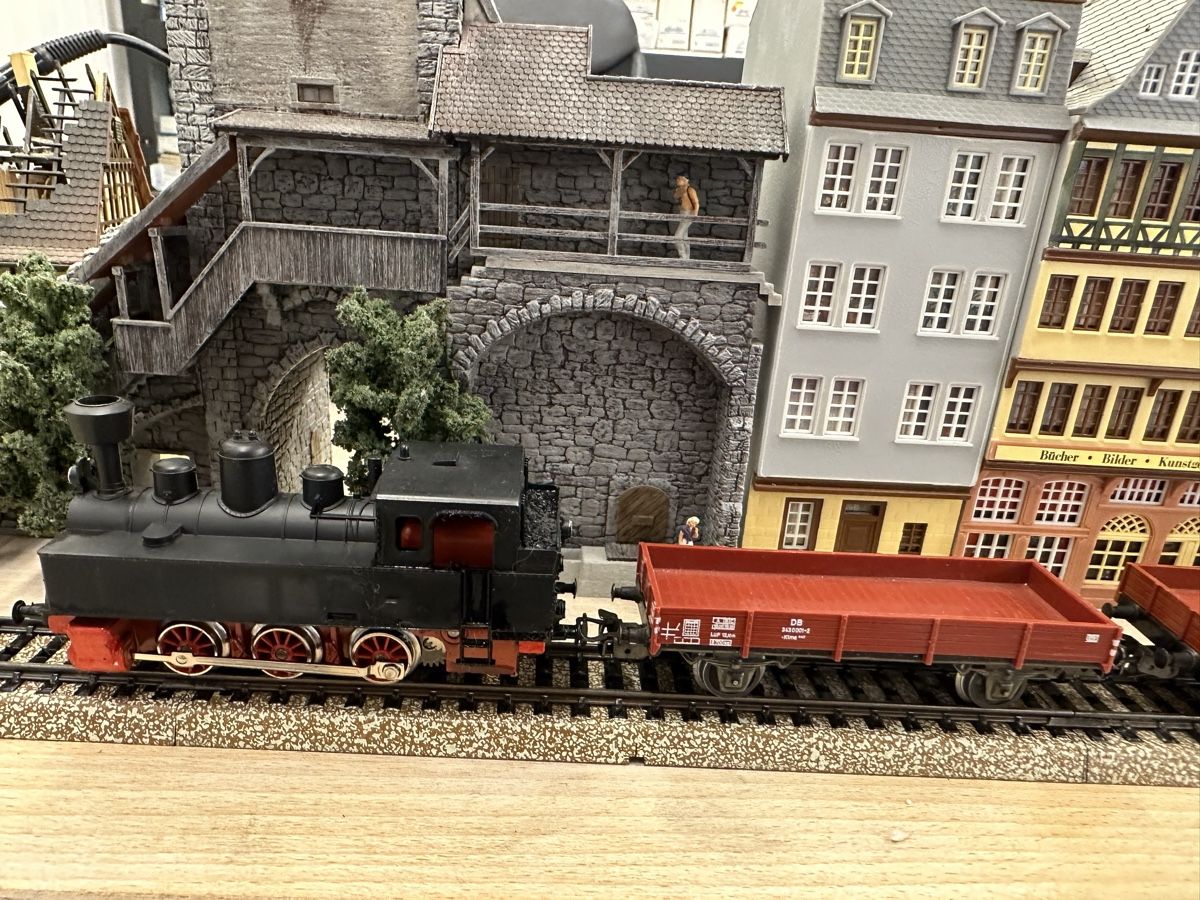 Märklin Modellini di ferrovie: Märklin 3090 DB BR89 Güterzug – Usato da Lupsingen venduto da New-Haven 1