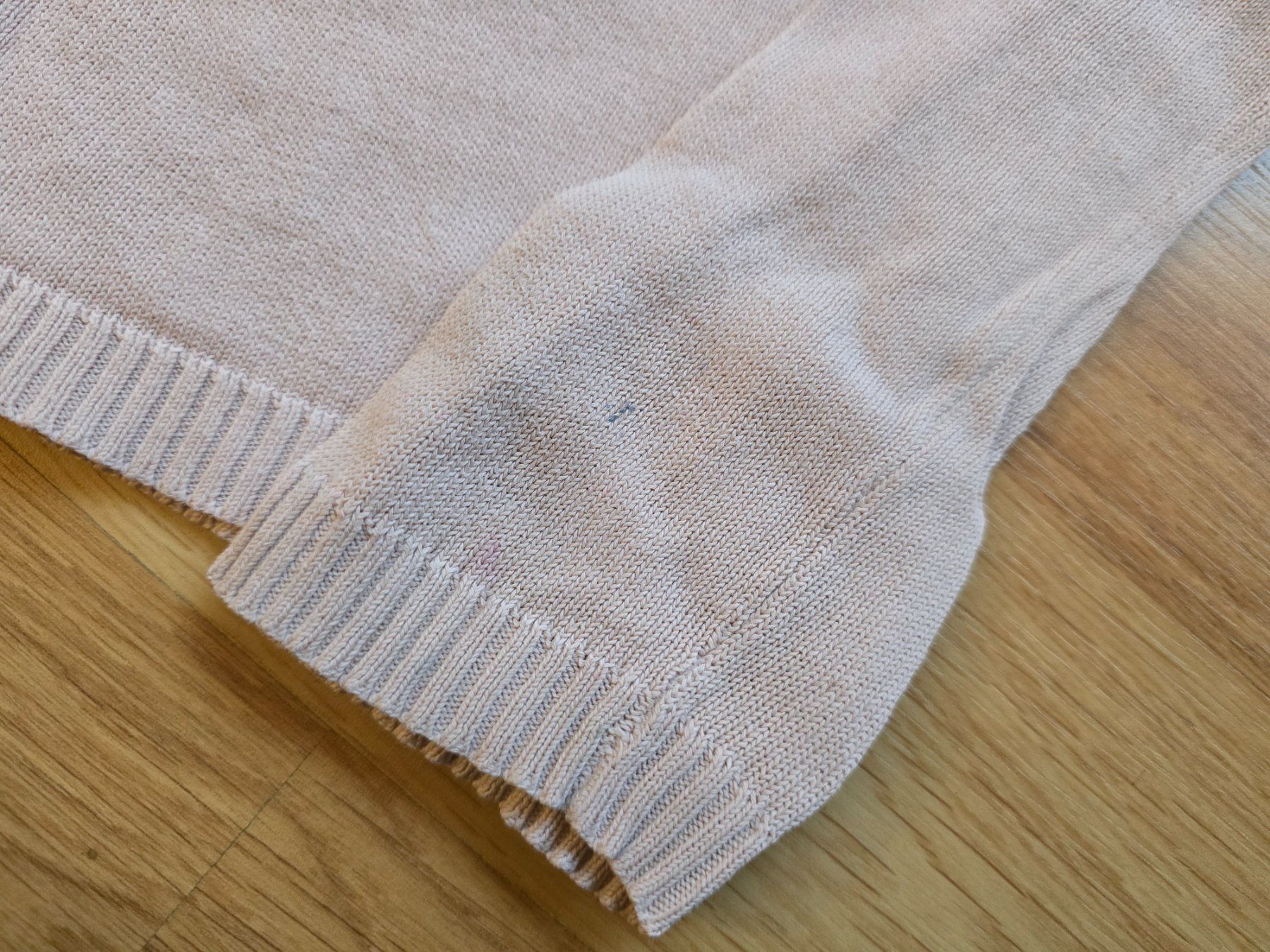Pulls et sweat-shirts: Strickpullover rosa mit Glitzerprint Gr. 128 – D'occasion à Büttikon AG par Amineah 3