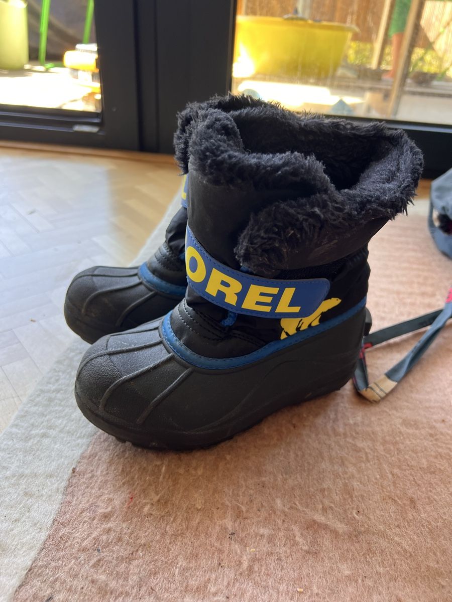 Sorel Scarpe per ragazzi: Bottes chaudes Sorel taille 30 – Usato da Fribourg venduto da marlenep85 1