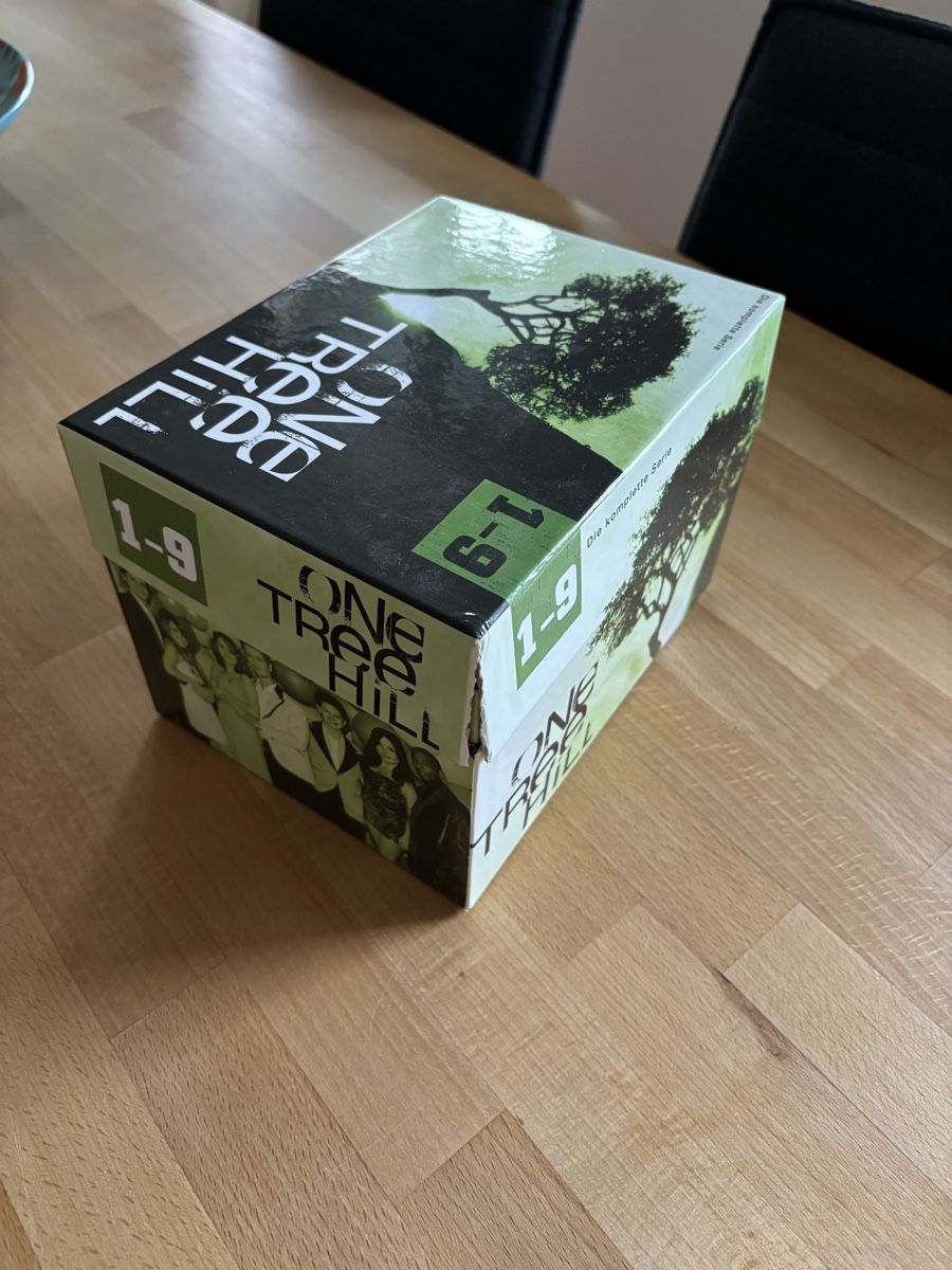 Alle DVDs: One tree hill DVD-Box Komplette Serie – Gebraucht aus Solothurn von MatteoCiurlia 2