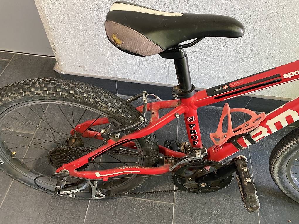 Velos: Vélo enfant 20" – Gebraucht aus St-Blaise von ivo_6ty8 4