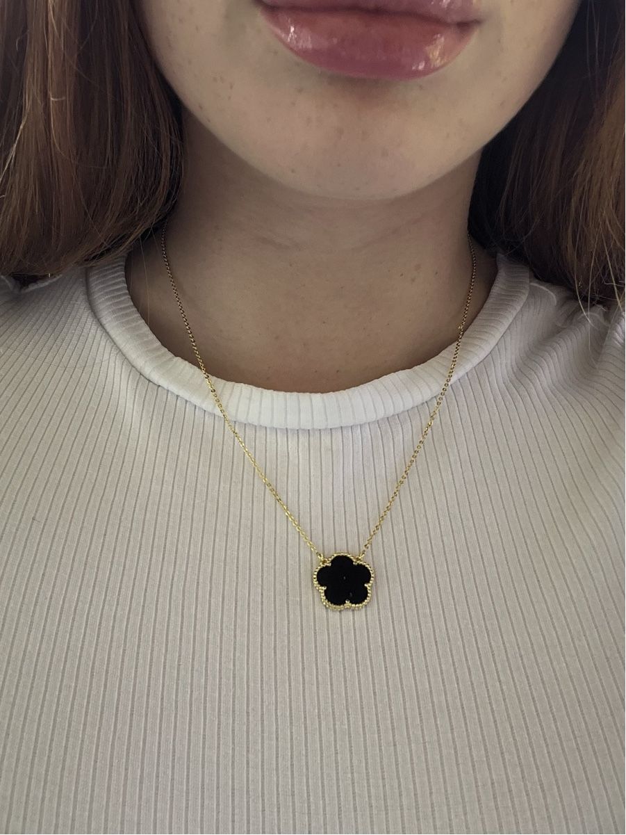 Ketten: Kette gold, schwarz – Neu (gemäss Beschreibung) aus Frümsen von laura002