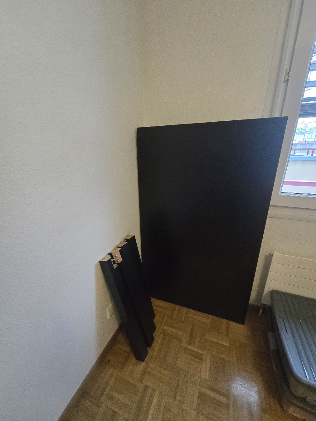 Ikea Tavoli: Table noire, 140x80cm – Nuovo (secondo la descrizione) da Genève venduto da ELLABELLA01 1