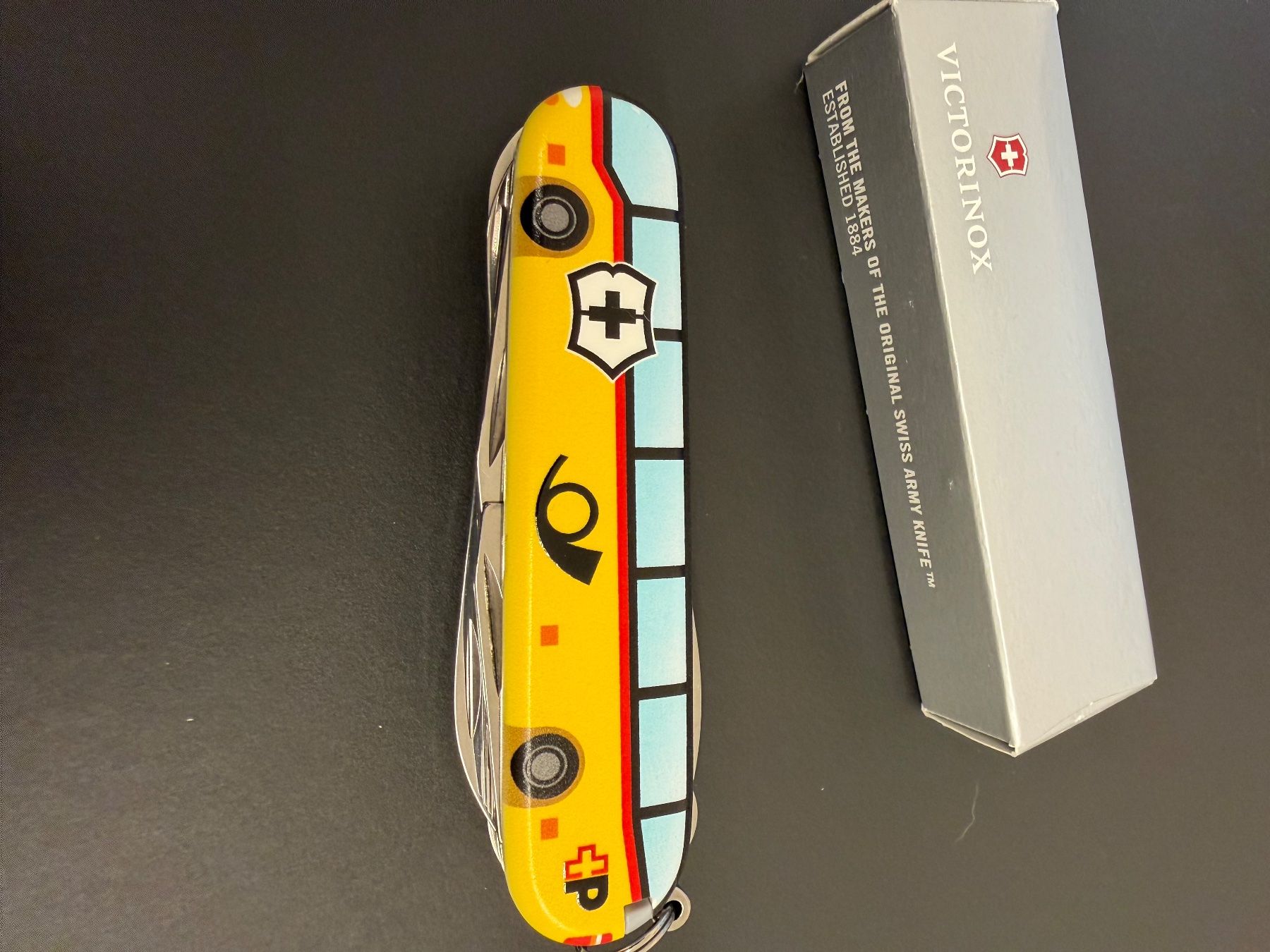 Victorinox Couteaux de poche: Taschenmesser Victorinox PostAuto – Neuf avec emballage d'origine à Solothurn par Tschupaloni 3
