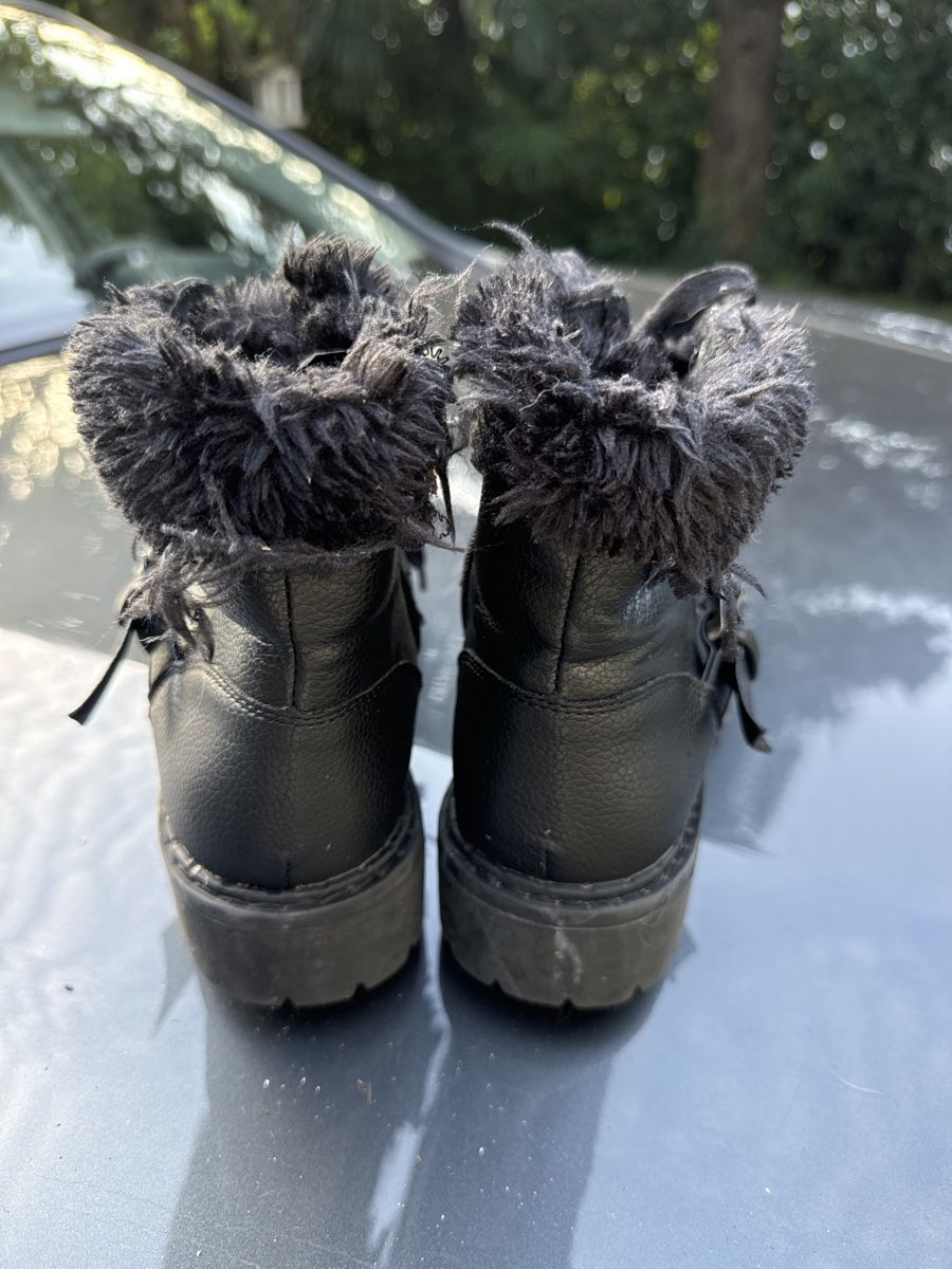 Scarpe da donna: Stiefeletten (38) – Usato da Vezia venduto da sidu03 2
