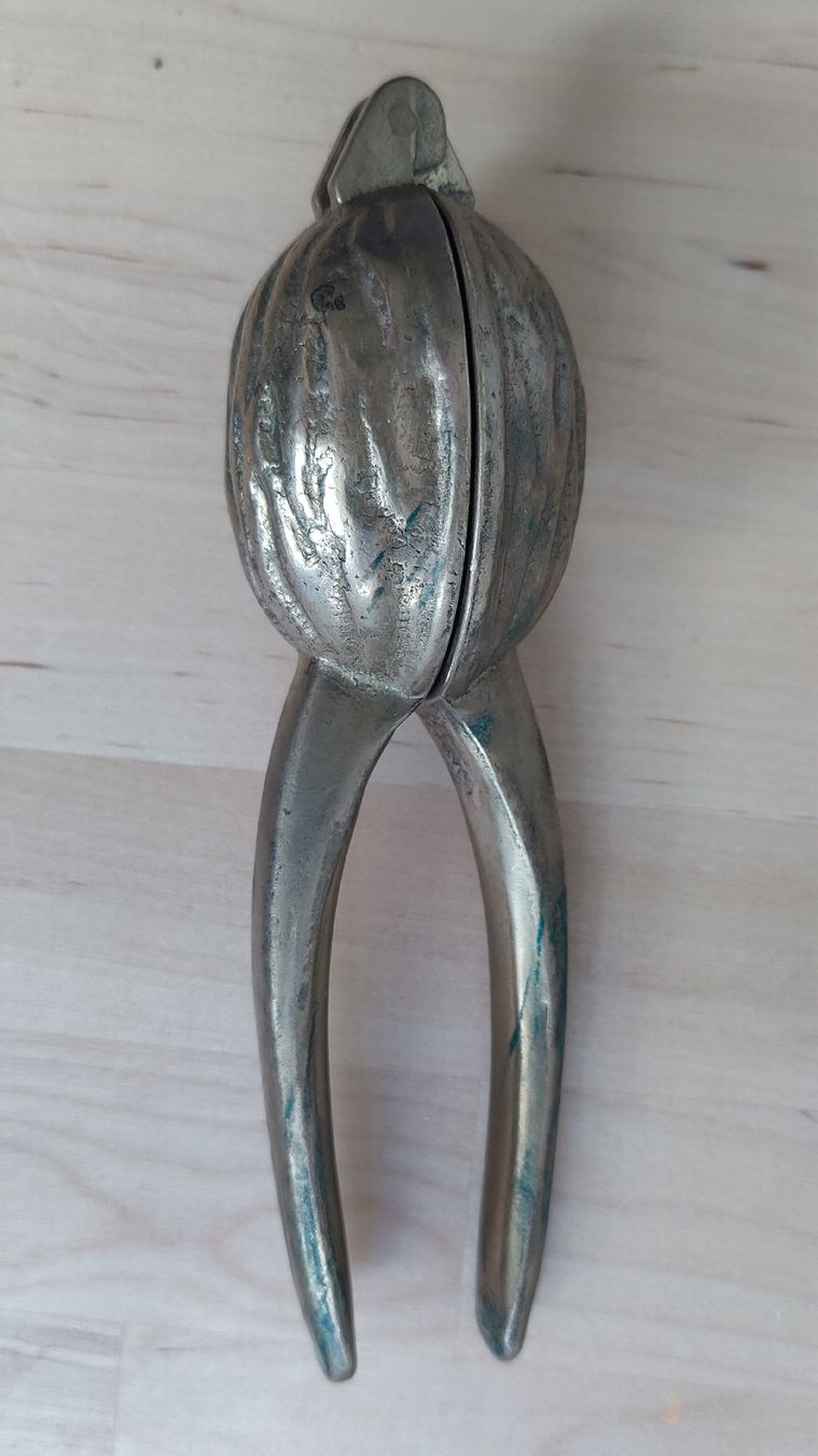 Elettrodomestici da cucina: Vintage Nussknacker Walnuss Messing (W12) – Usato da Neuenhof venduto da SchnaeppliAllerlei 2