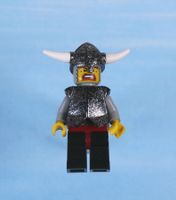 LEGO Minifigur Viking Warrior 4a
