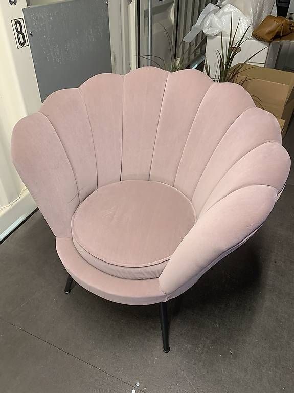 Poltrone: JOLI FAUTEUIL DESIGN – Usato da Nyon venduto da cat_c7f8