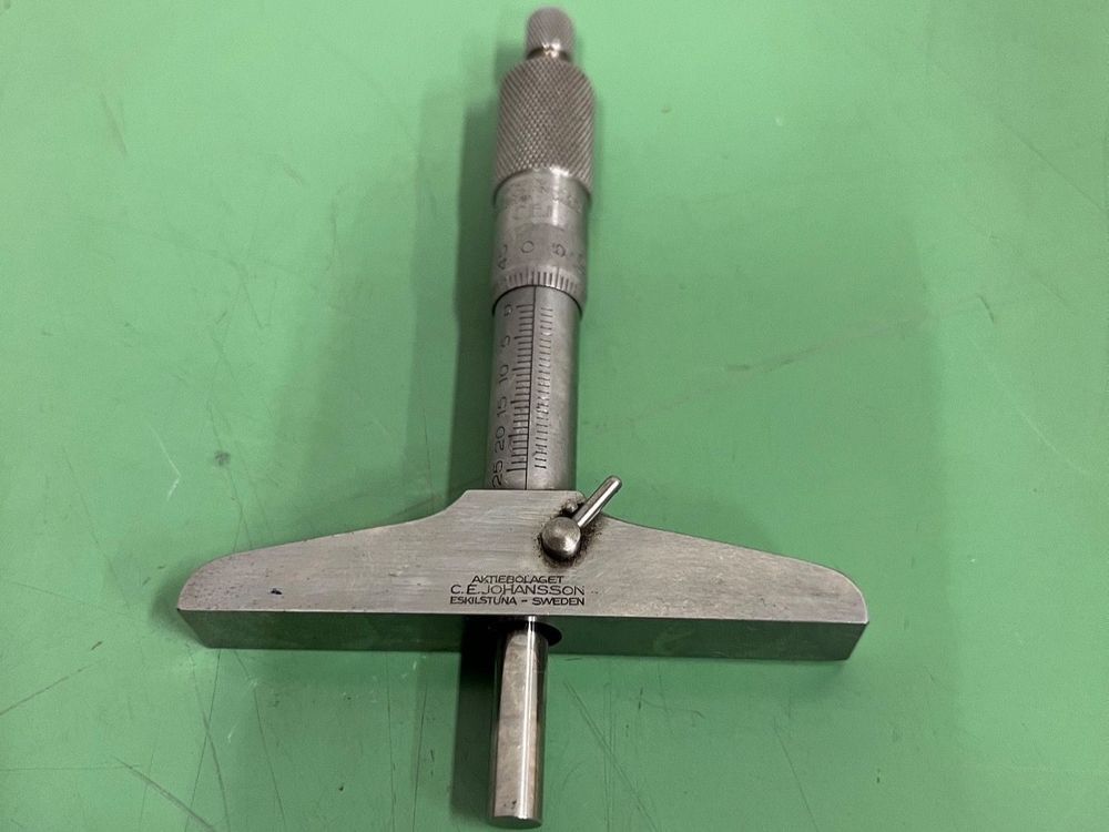 Micromètre de profondeur (Gebraucht) in Aarberg für CHF 19 – mit ...