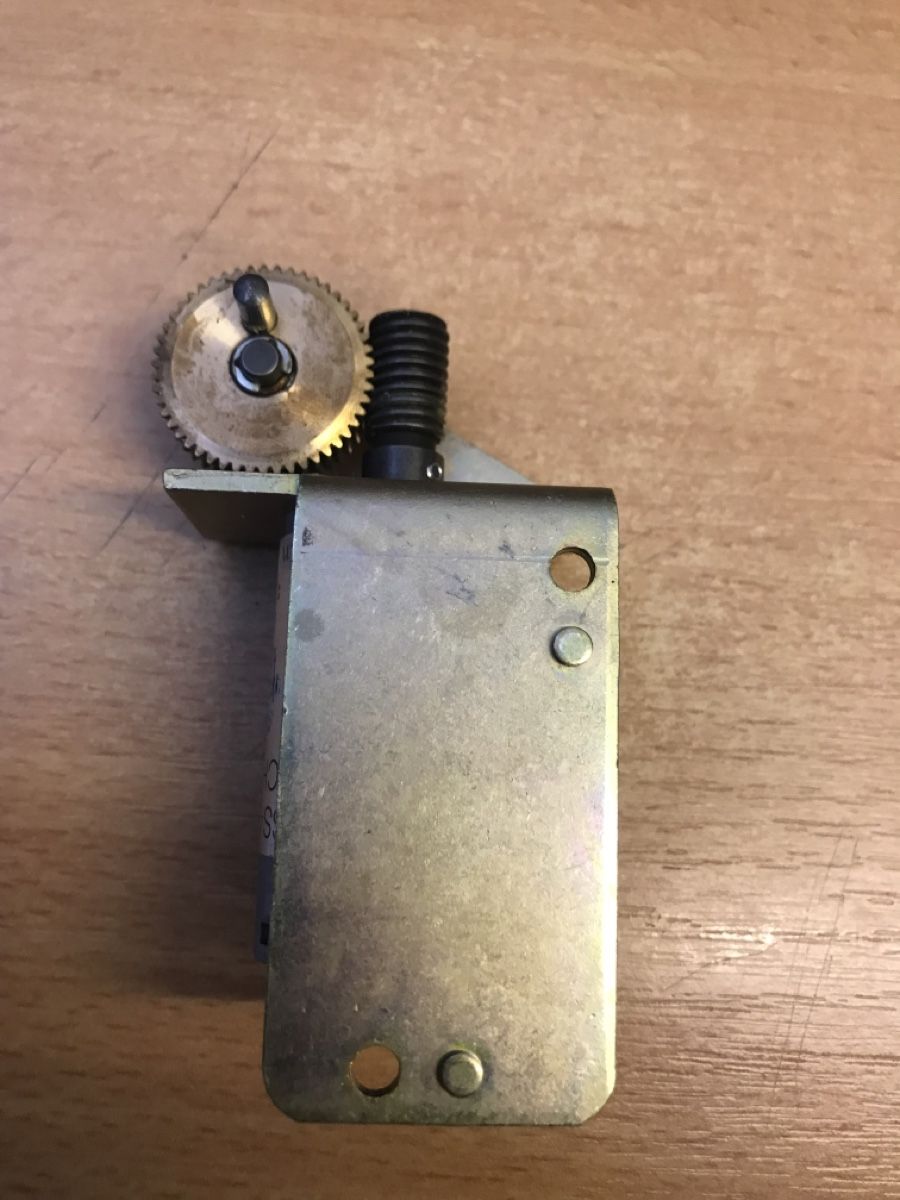 Mini  Motori: 4 Mini moteur VDO MESS UND REGELTECHNIK GMBH – Usato da Onex venduto da KB5149 1