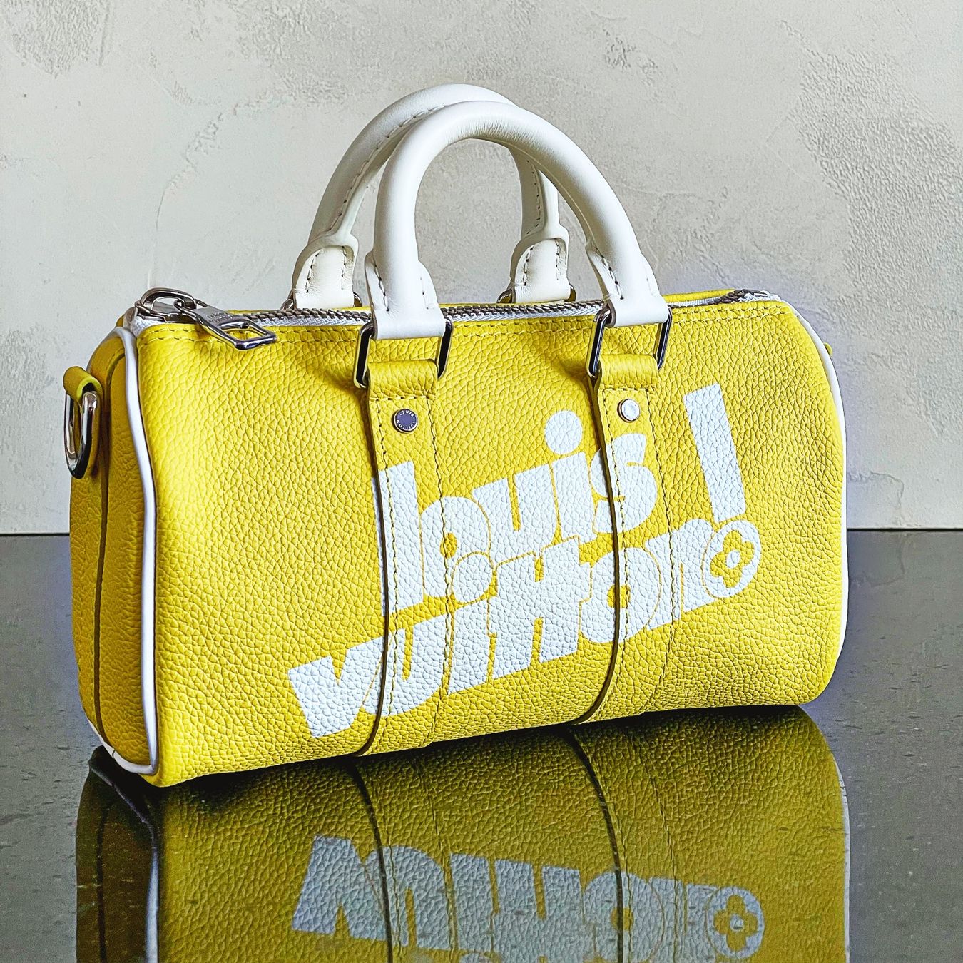 Louis Vuitton Borse: Louis Vuitton Virgil Abloh Yellow Keepall XS - Full Set! – Nuovo (secondo la descrizione) da Genève venduto da GMa1234