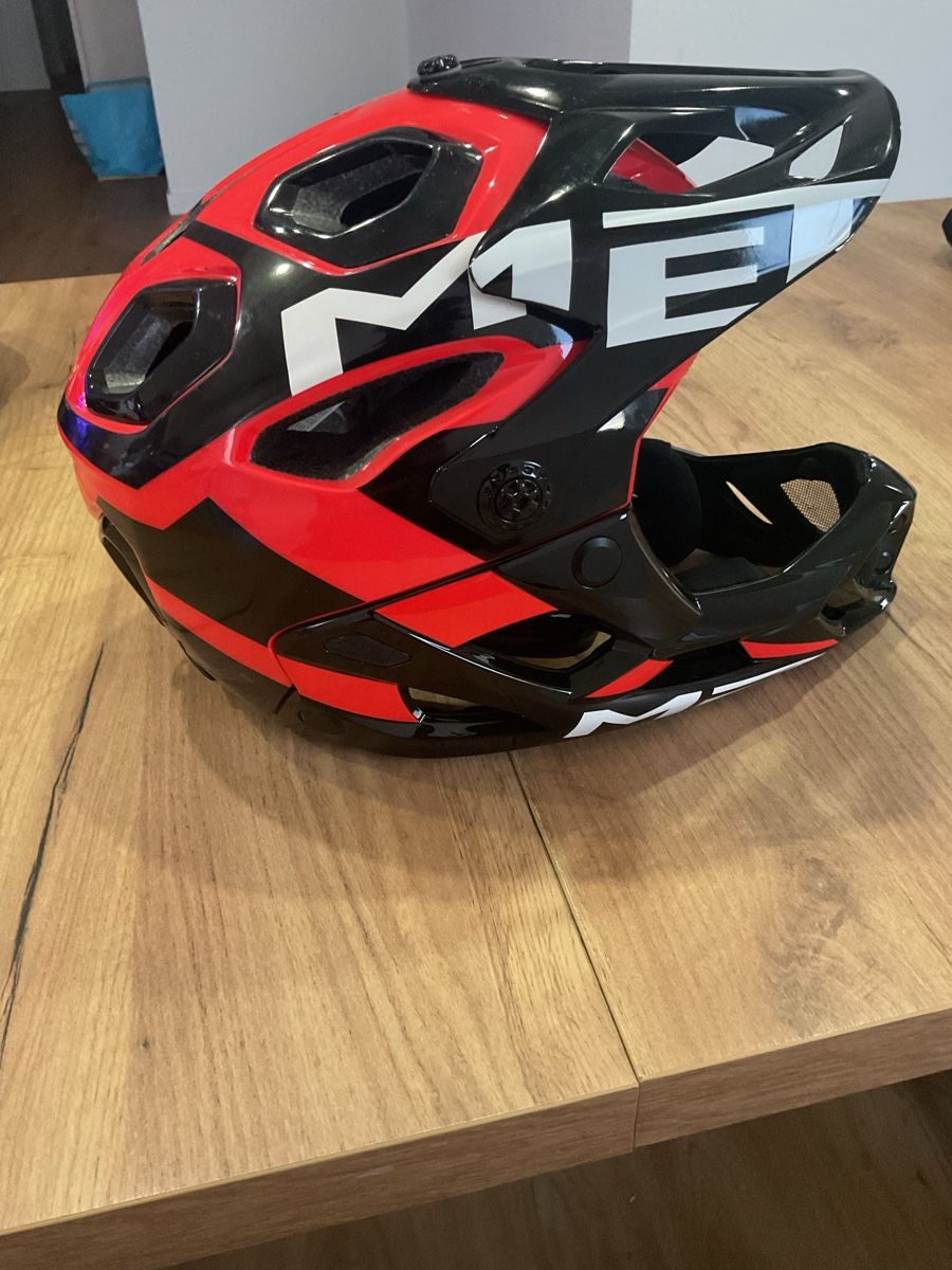 Caschi: MET Convertable / Full Face MTB Helmet – Grösse M – Usato da Richterswil venduto da Ianh1 4
