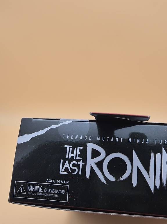 Neca Figuren: NECA TMNT The Last Ronin Raphael – Neu und originalverpackt aus Binningen von Mousse-au-shoppola 2
