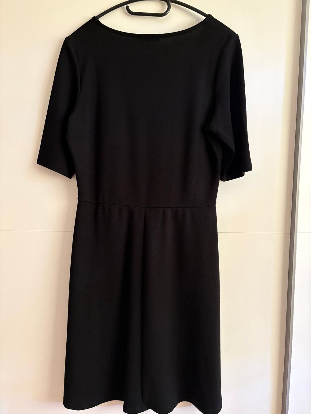 Esprit Vestiti: Kleid ESPRIT EDC, GrM, A-Form V-Ausschnitt, Viscose/Elastane – Usato da Bätterkinden venduto da Alpearl 2