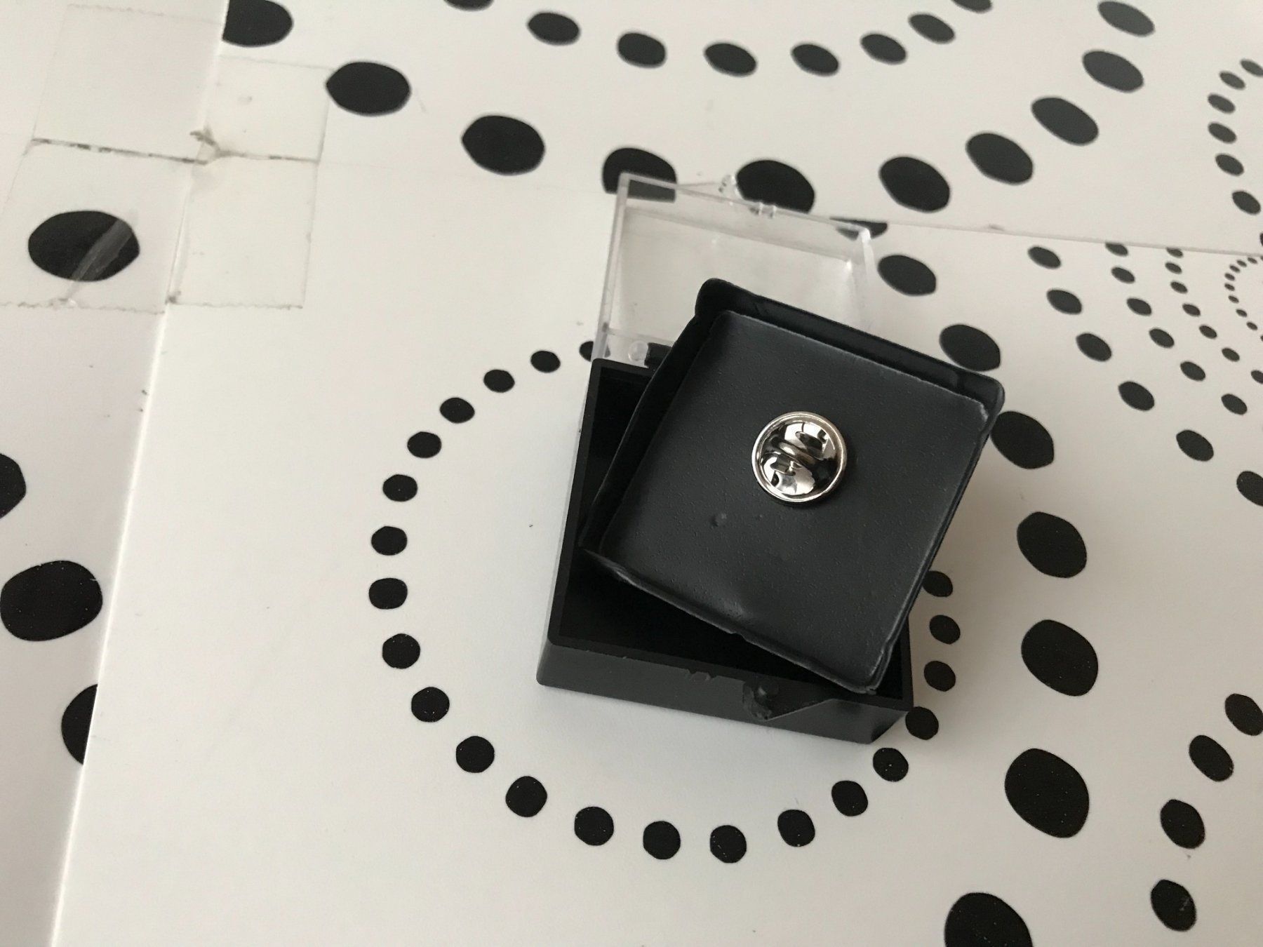 Placchette & Badge: OMAGA OARIGINAL - PINS - BEIJING 2008 !!! – Usato da Epalinges venduto da dream-watch 1
