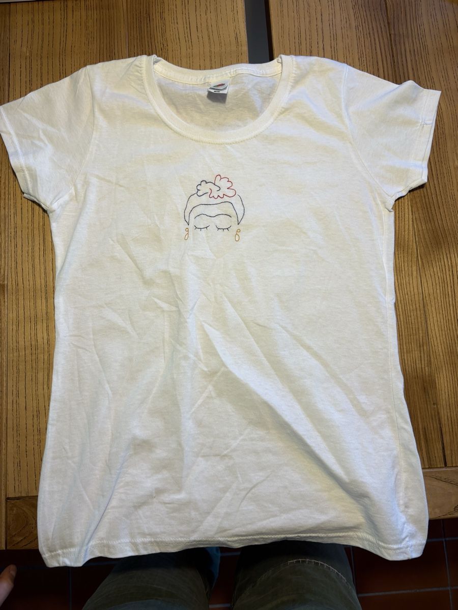 T-shirt: Handmade tshirt – Nuovo (secondo la descrizione) da Birrhard venduto da nsalse