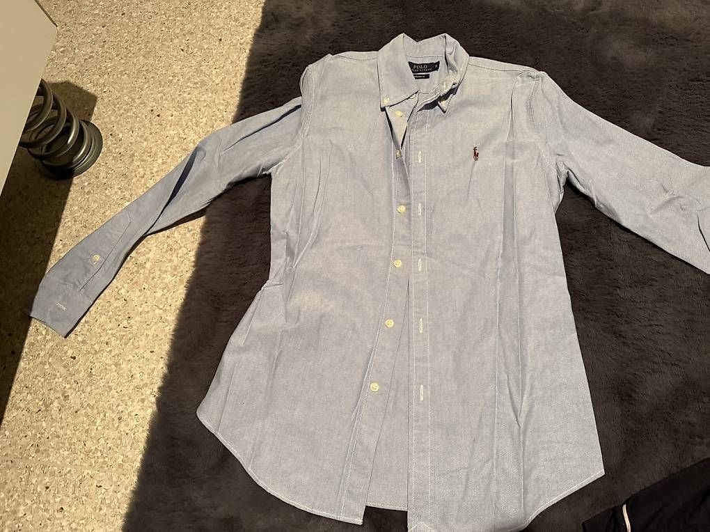 Ralph Lauren Camicette: Hemd Ralph Lauren Gr. S, Custom Fit, blau – Usato da Luzern venduto da Lorena.haj