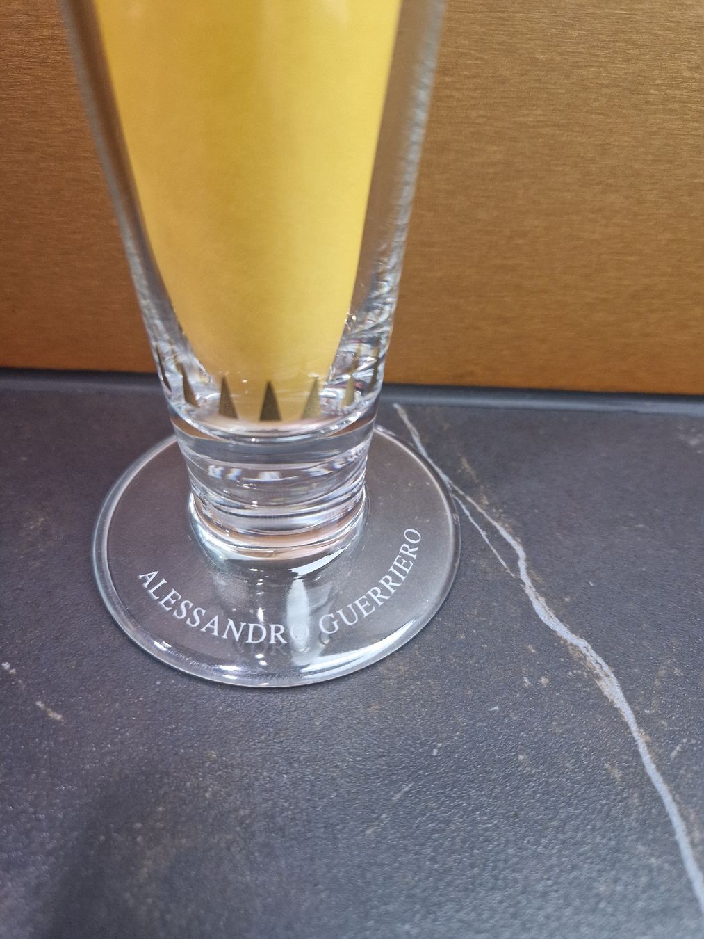 Ritzenhoff Gläser: Ritzenhoff Pils Glas Alessandro Guerrero – Gebraucht aus Lichtensteig von Cocabana_16 1