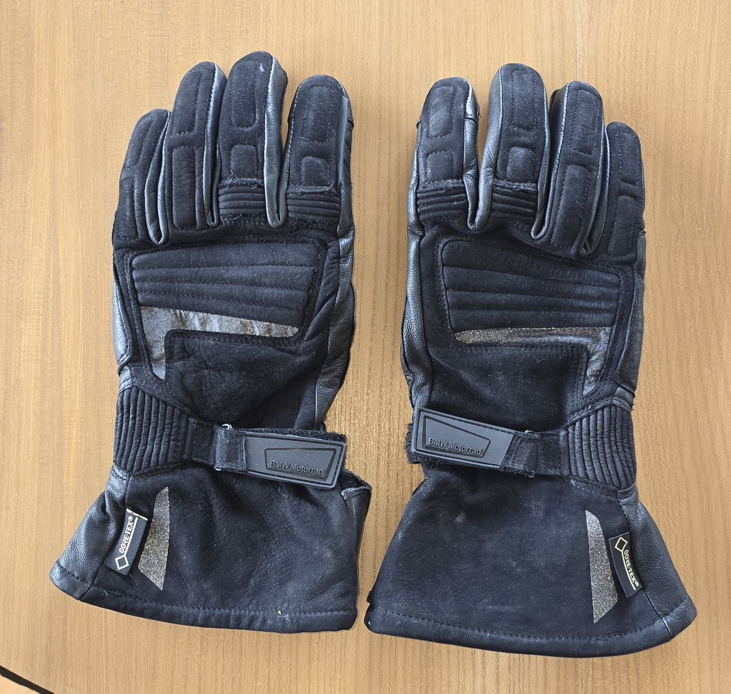 BMW Autres accessoires hommes: Gants BMW Atlantis Goretex – D'occasion à St-Légier-Chiésaz par Applebio
