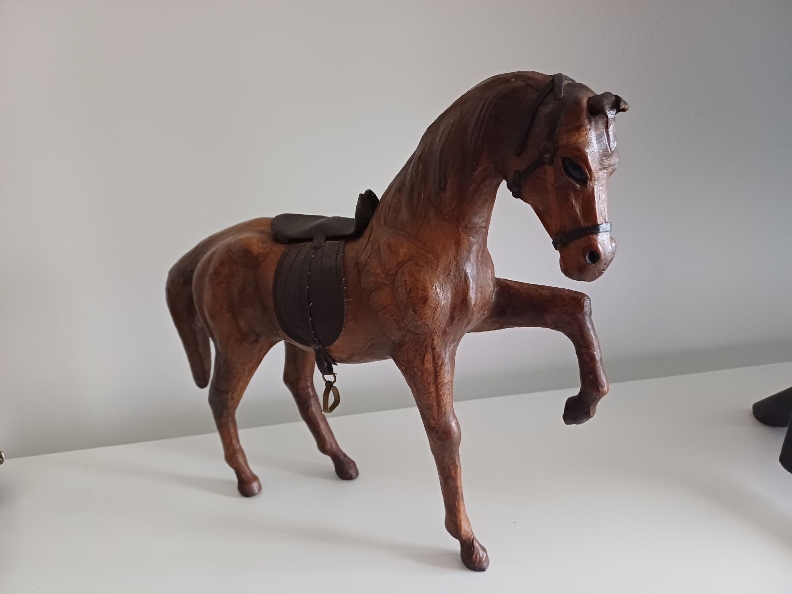 Statuette: Cavallo in cuoio fatto a mano – Usato da Minusio venduto da ele_gp89 1