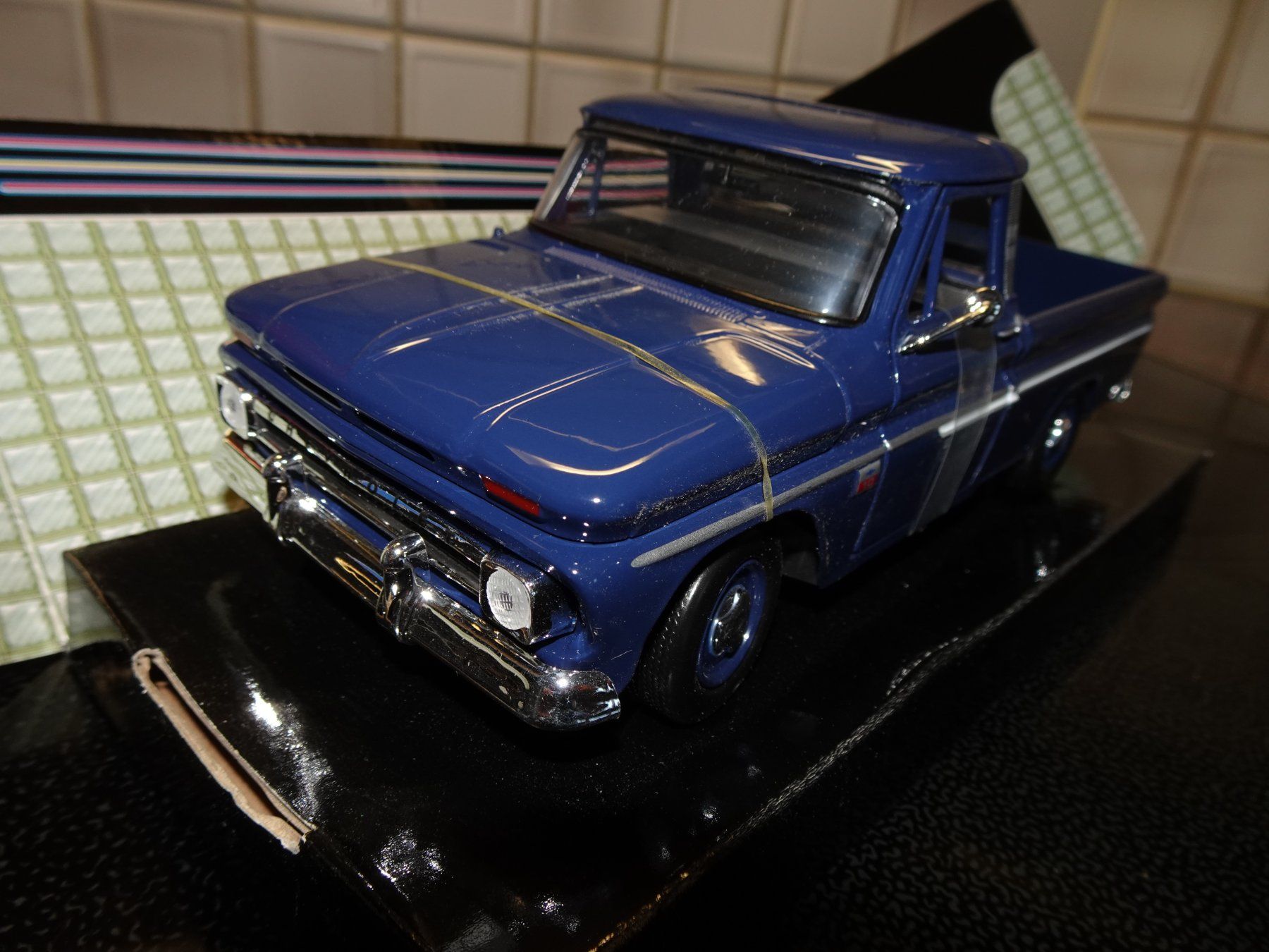 Motormax Modellini d'auto: CHEVY C10 1966 Fleetside Pickup 1:24 – Nuovo e nell'imballaggio originale da Hütten venduto da Technics01LT