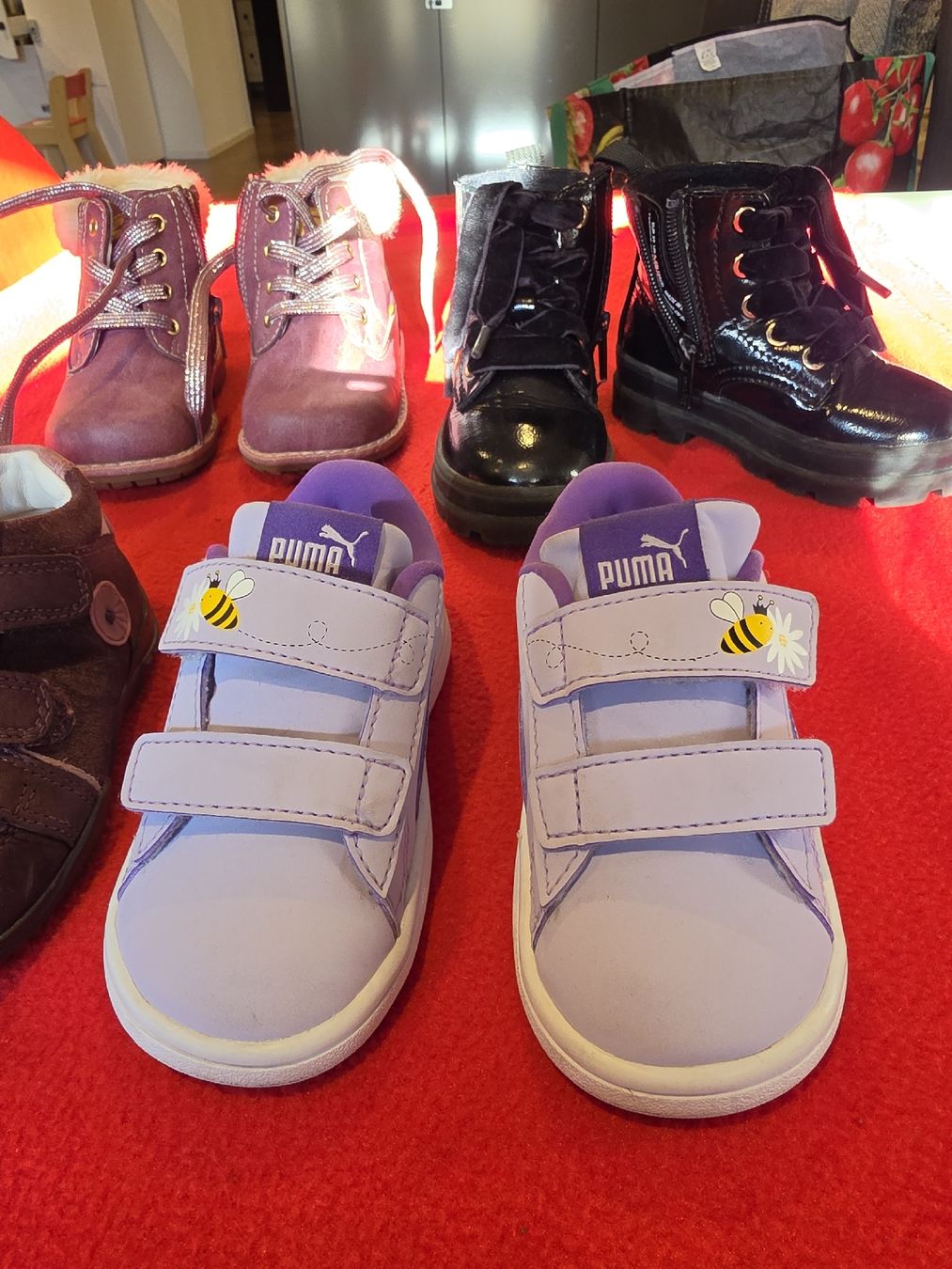 Chaussures filles: Schuhe Gr 22 – D'occasion à Diepoldsau par Likily 1