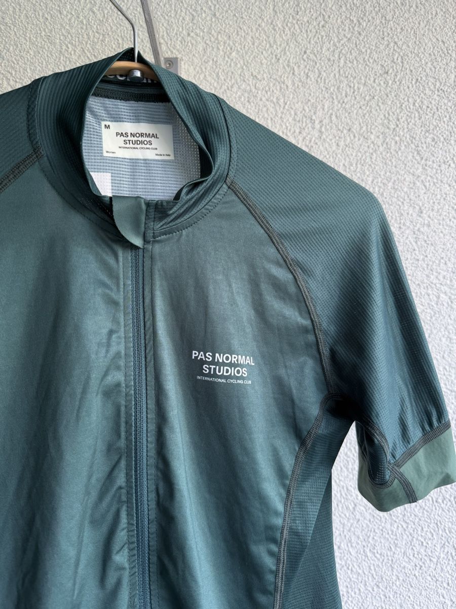 Pas Normal Studios Canottiere & Pantaloni: PNS Jersey Teal – Usato da Benglen venduto da car_nct9 1