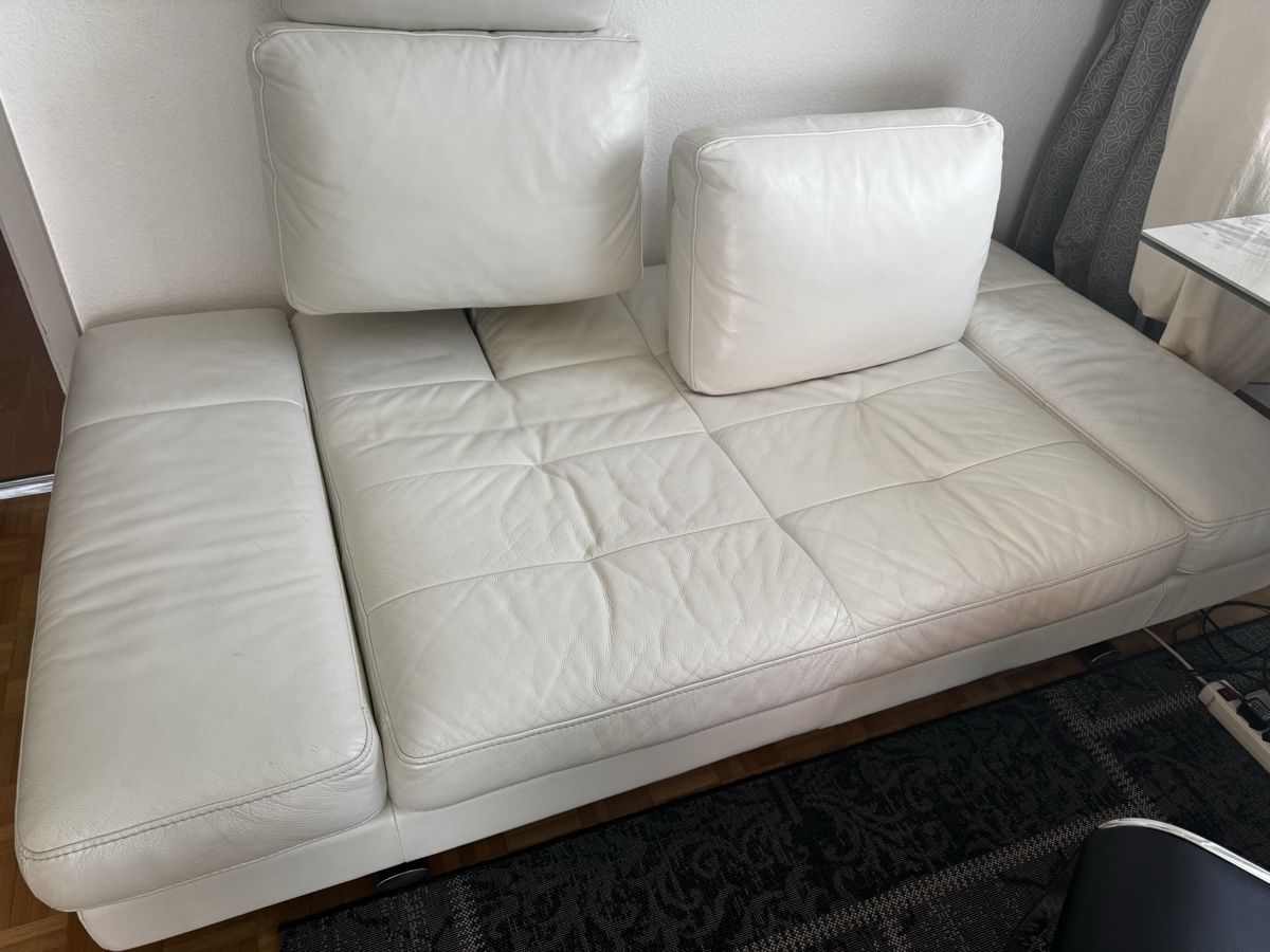 Sofas: Design Leder-Sofa / Bett-Sofa, cremeweiss (kleiner) – Gebraucht aus Romanshorn von Benjamin__R 7
