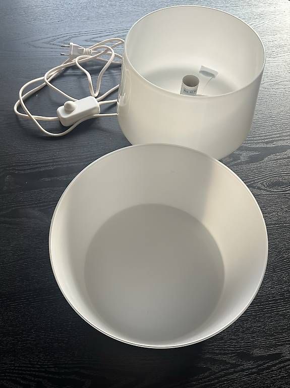 Lampade: Schöne Muuto Designer Tischleuchte – Difettoso da Zürich venduto da annanna01 2