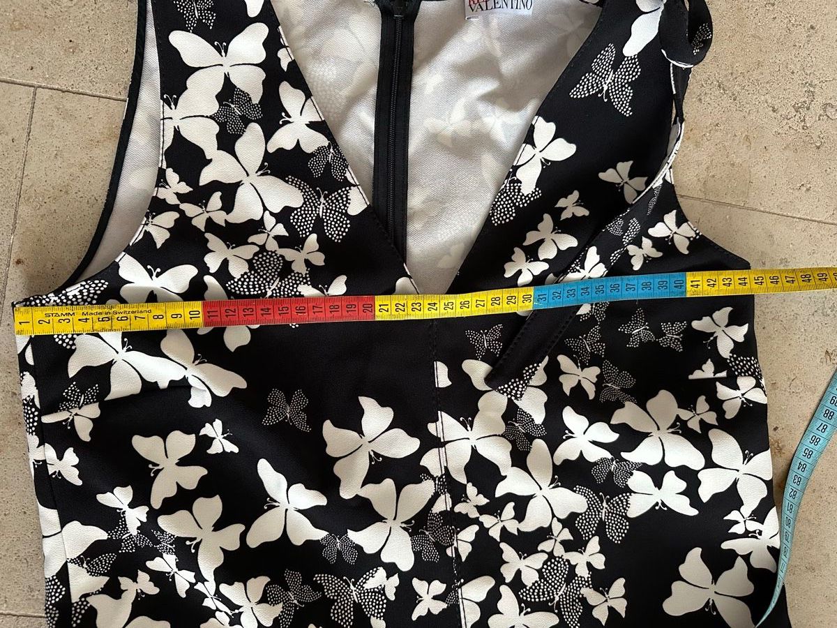 Valentino Tute: Red Valentino JumpsuitGr. Ital 44 – Usato da Buchs SG venduto da Sunie 2