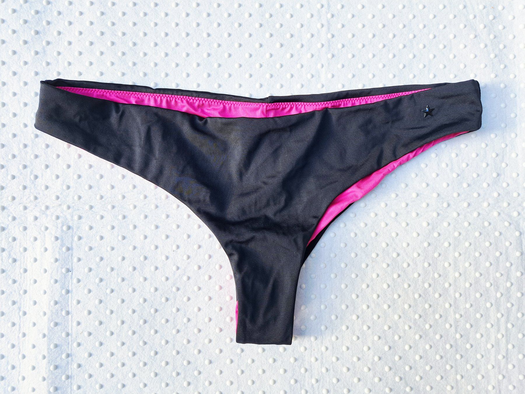 Costumi da bagno & Bikini: Yes or No, Schwarzer Bikini Slip - Grösse 44 – Nuovo e nell'imballaggio originale da Gysenstein venduto da joshuas81 1