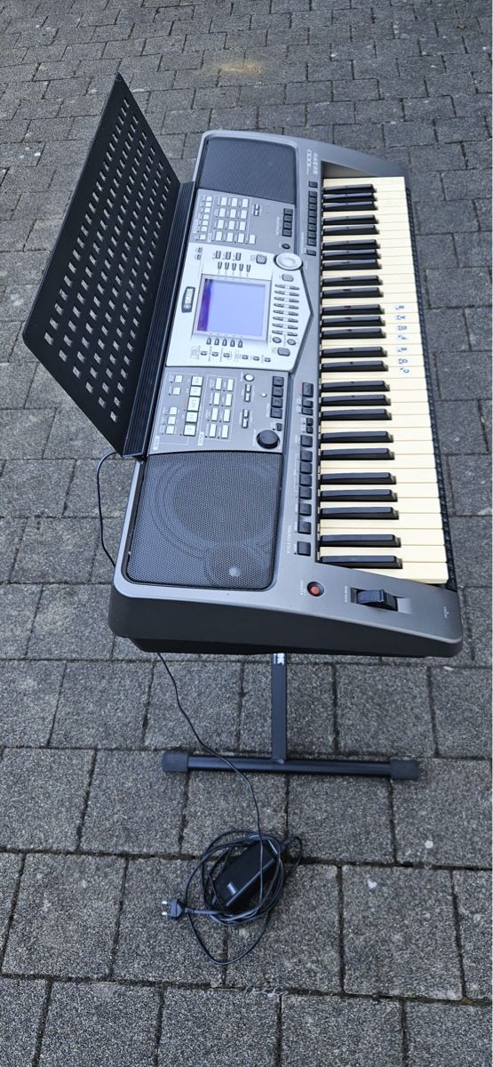 Yamaha Strumenti musicali: Keyboard Yamaha PSR 1000 – Usato da Rümlingen venduto da noemiebuergin 1