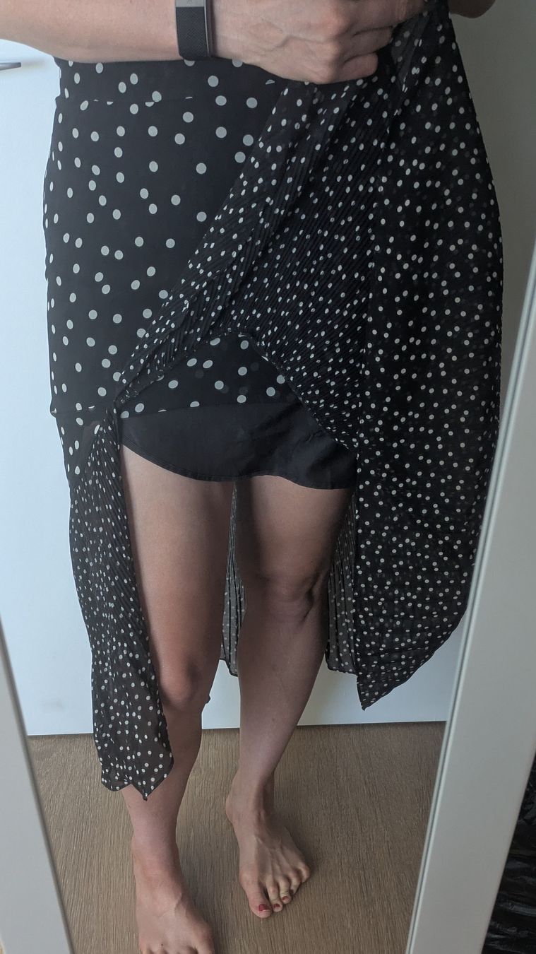 Gonne: Black  mesh midi skirt – Usato da Ettingen venduto da hms_w27b 3