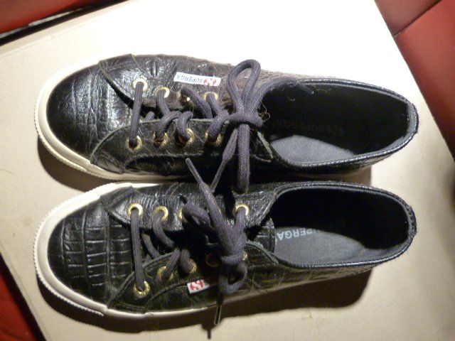 Superga Scarpe da donna: Sneaker Superga, Gr. 38, schwarz – Usato da Nunningen venduto da Fashion-Ave51 4