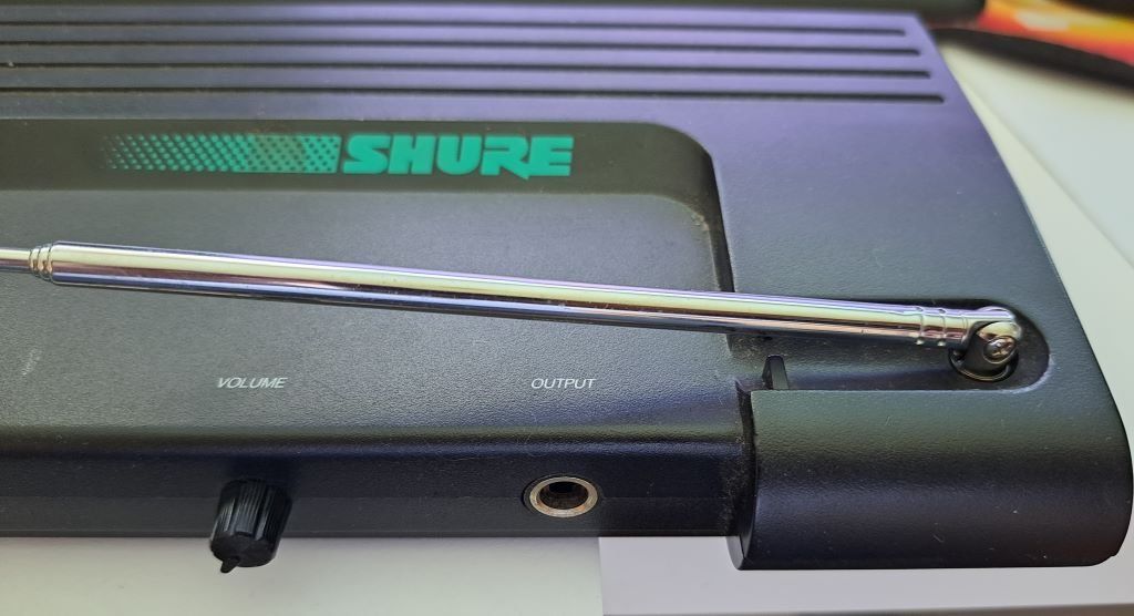 Shure Microfoni: Mikrofon-Funkmikrofon Shure SM 58 + Empfänger – Usato da Schlieren venduto da Rcaliforni 4