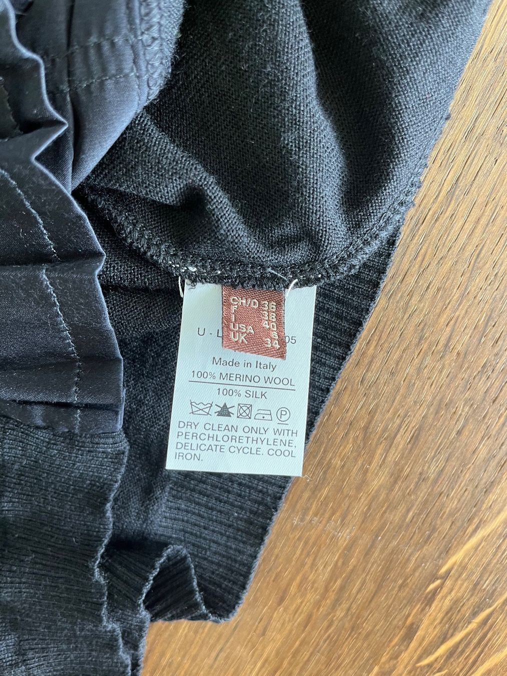 Bally Maglioni & Felpe: BALLY Merino und Seiden Pullover Gr. 36 - NEU – Nuovo (secondo la descrizione) da Zollikofen venduto da spunk65 7