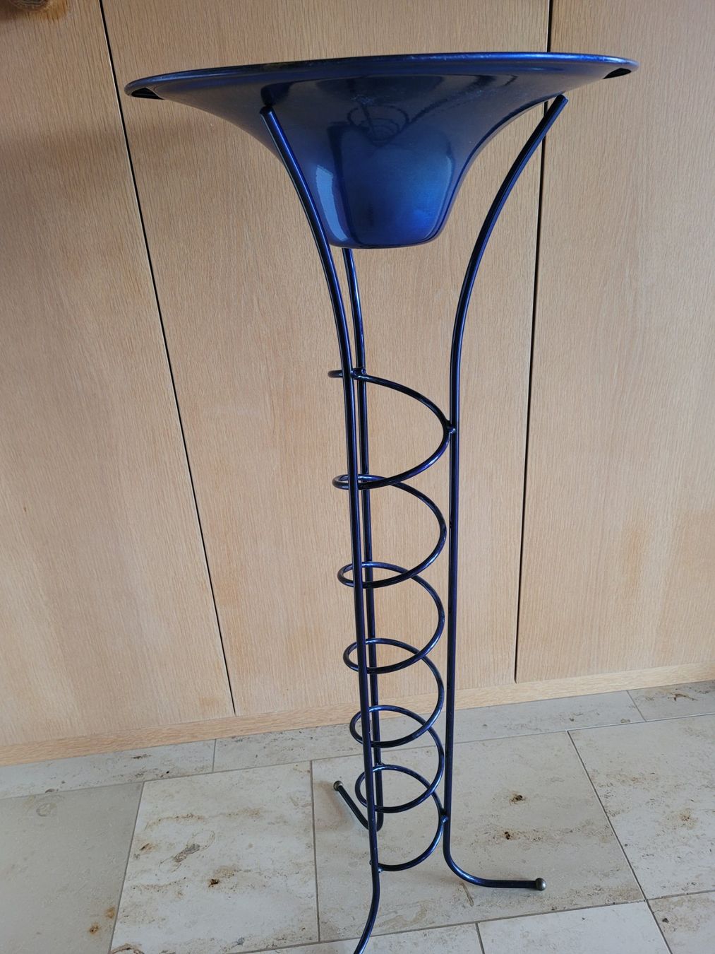 Altro per la casa: Edle Blumensäule, Metall, blau – Usato da Hondrich venduto da Ebro01