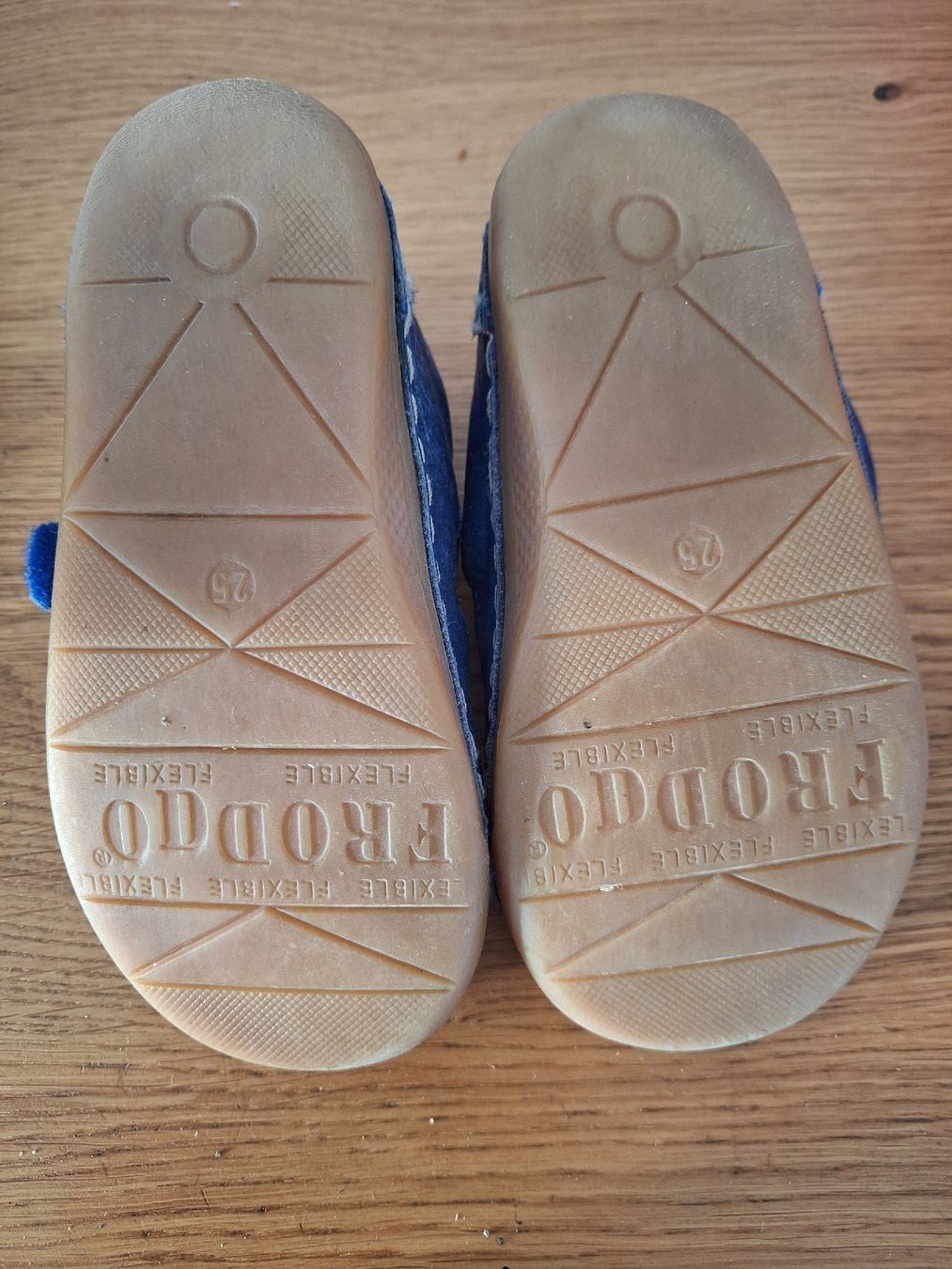 Froddo Scarpe per ragazzi: Sandales froddo - taille 24 – Usato da Hauteville venduto da Pauline_Fadil 1
