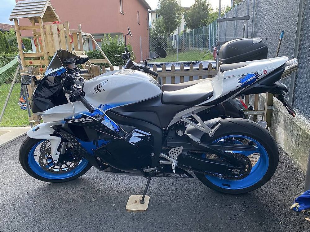 Route: Honda CBR 600 RR Limited Edition – D'occasion à Sonvico par pollisimone 1
