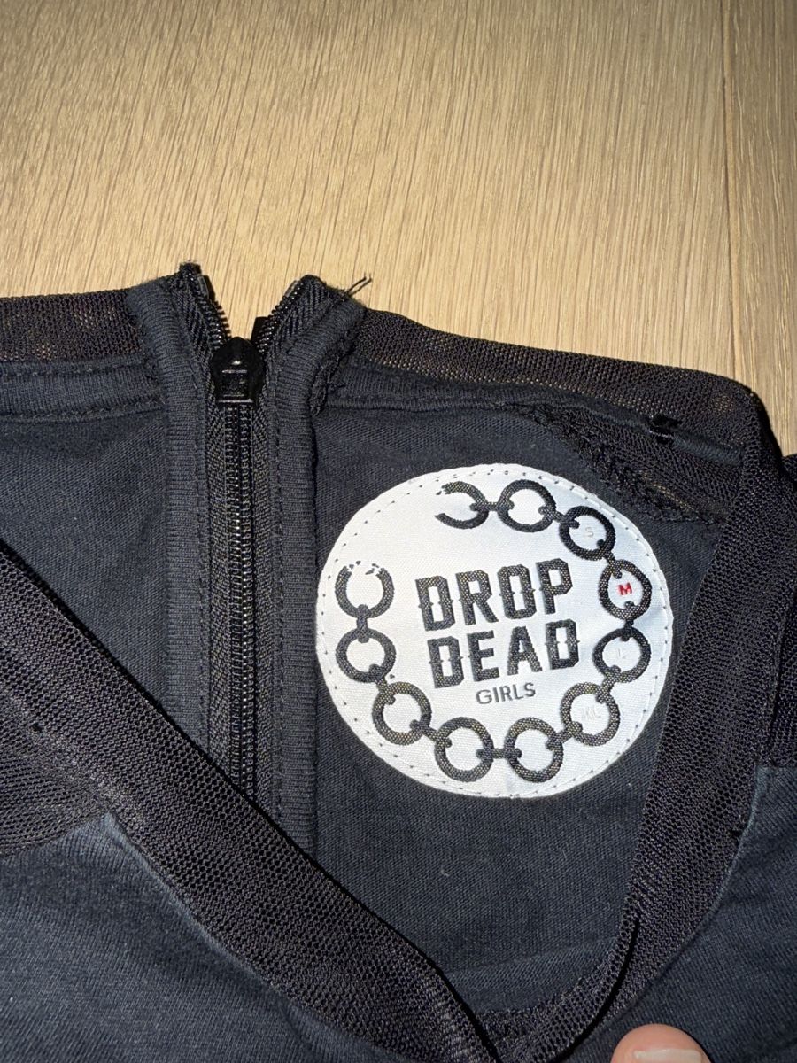 T-shirt: Drop Dead Girls Shirt, Grösse S – Nuovo (secondo la descrizione) da Urdorf venduto da kaaaariin 1