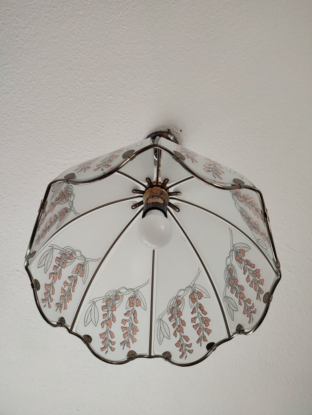 Lampadari & plafoniere: Vintage Jugendstil-Hängelampe mit Blumenmuster – Usato da Dättwil AG venduto da PorscheFans 2