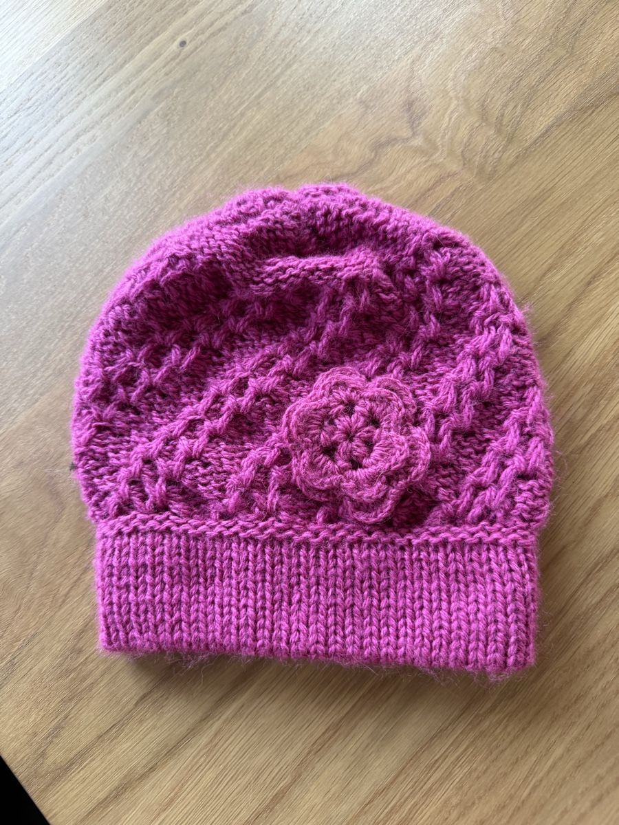 Autres vêtements fille: Schöne Winterkappe – D'occasion à Goldingen par Wibli96